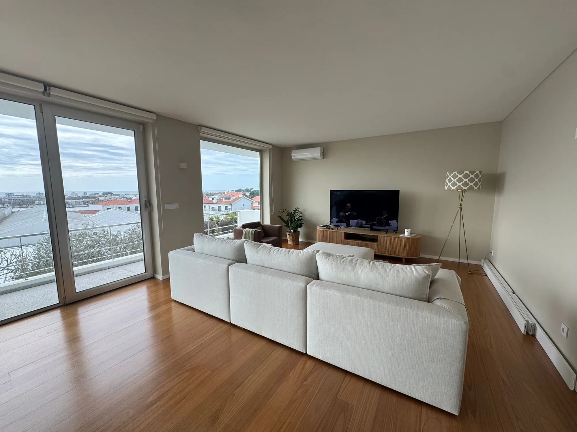 Moradia T3 em Azurara Vista Rio e Mar